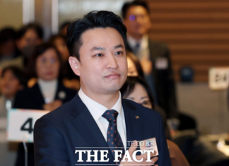 교총 회장 “교원 정치기본권, 국민 우려 감안 단계적 보장해야” – 사회 | 기사