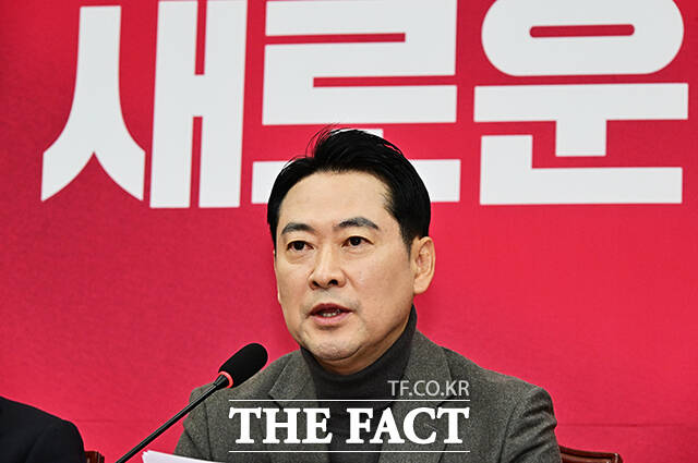 윤민우 국민의힘 신임 윤리위원장이 8일 행위의 정치적 책임에 대해서도 판단할 것이라고 밝혔다. 사진은 장동혁 대표./배정한 기자