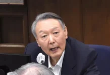 윤석열 단죄 앞 지지자들 “내란 아냐”…명칭 수정 ‘사이버 고지전’