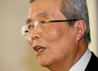 김종인 “국힘, ‘5·18 폄훼’ 이진숙 말 들으면 민심 얻기 힘들다”-정치ㅣ한국일보