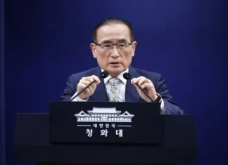 청와대 “호르무즈 파병, 정해진 건 없다…절차 따라 검토 중”